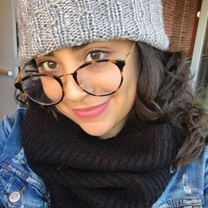 Meet your Posher, Maria